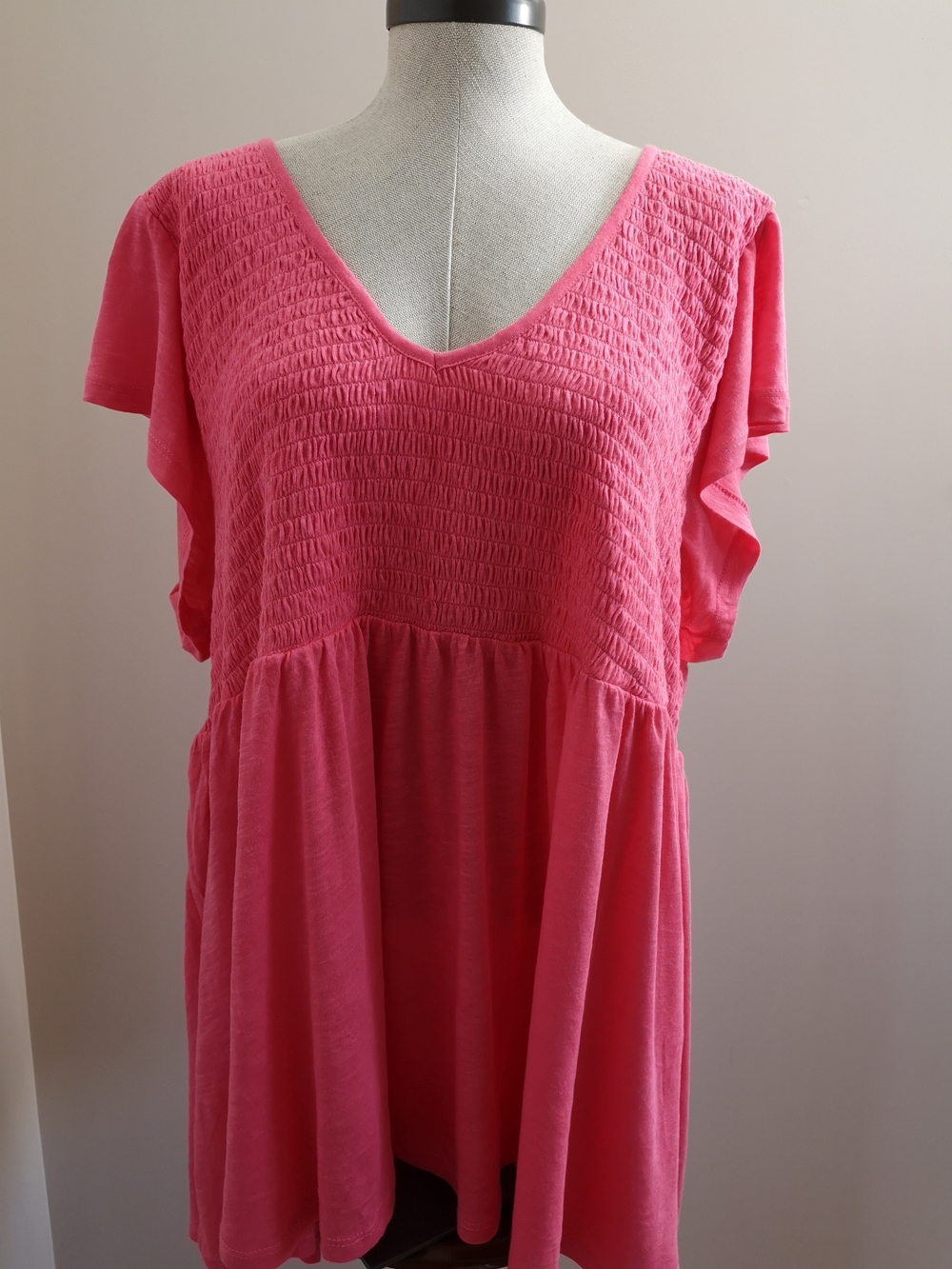 torrid Honeysuckle Smocked Babydoll Top - Pink Size 4X